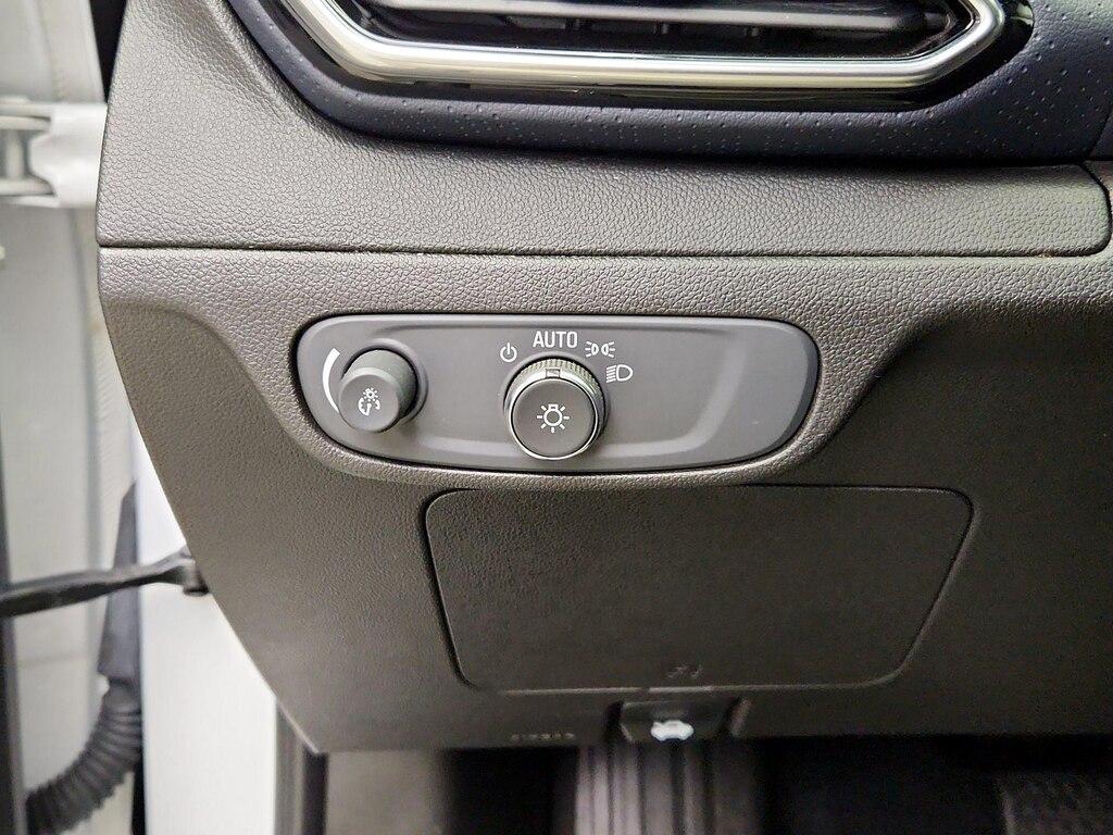 used 2022 Chevrolet Bolt EUV car, priced at $22,998
