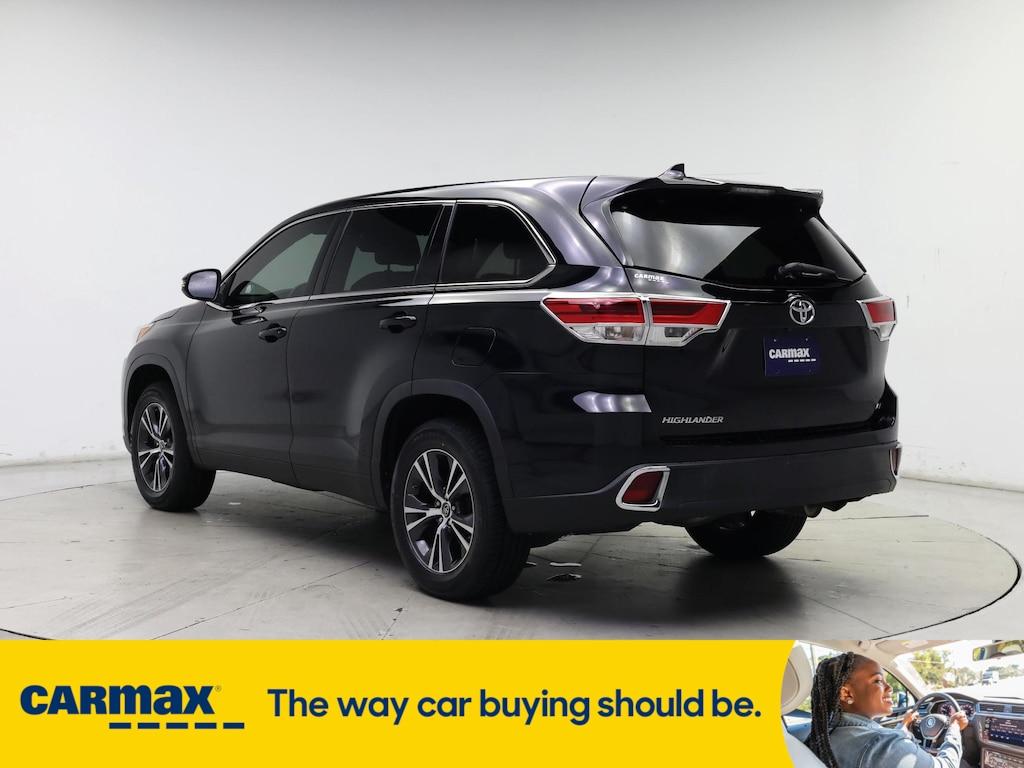 used 2019 Toyota Highlander car, priced at $25,998