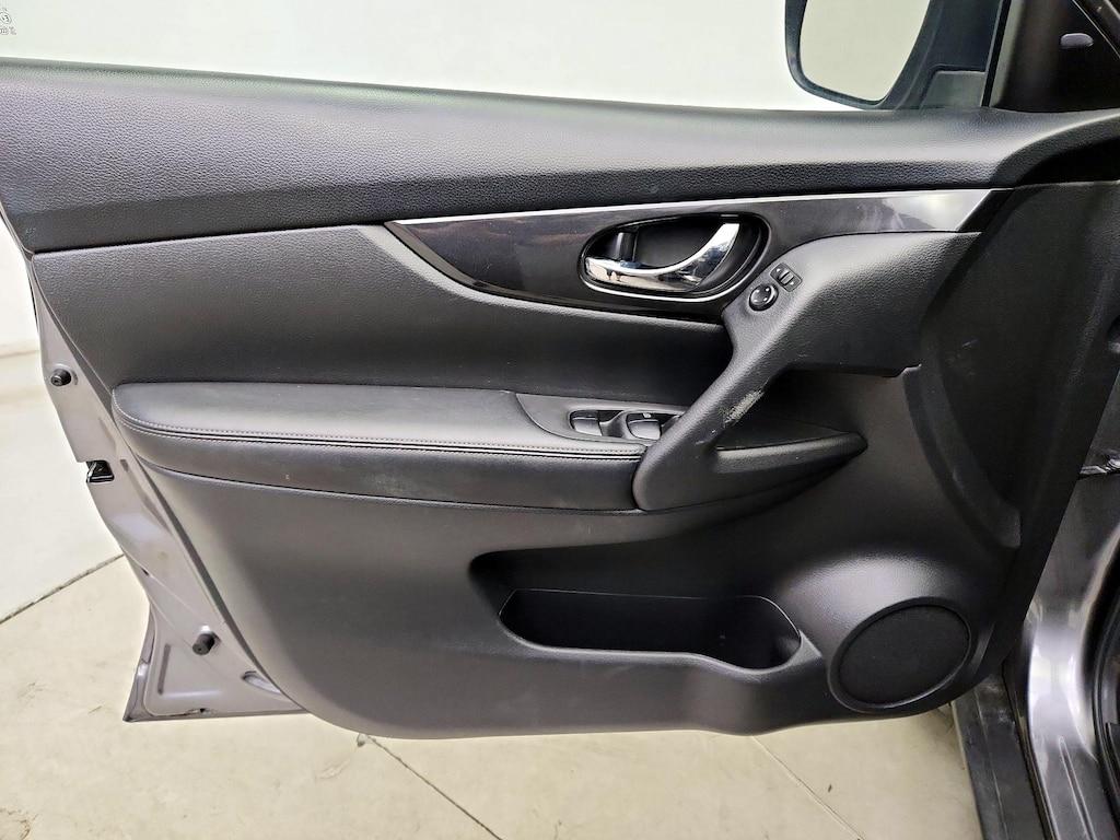 used 2018 Nissan Rogue car, priced at $11,998