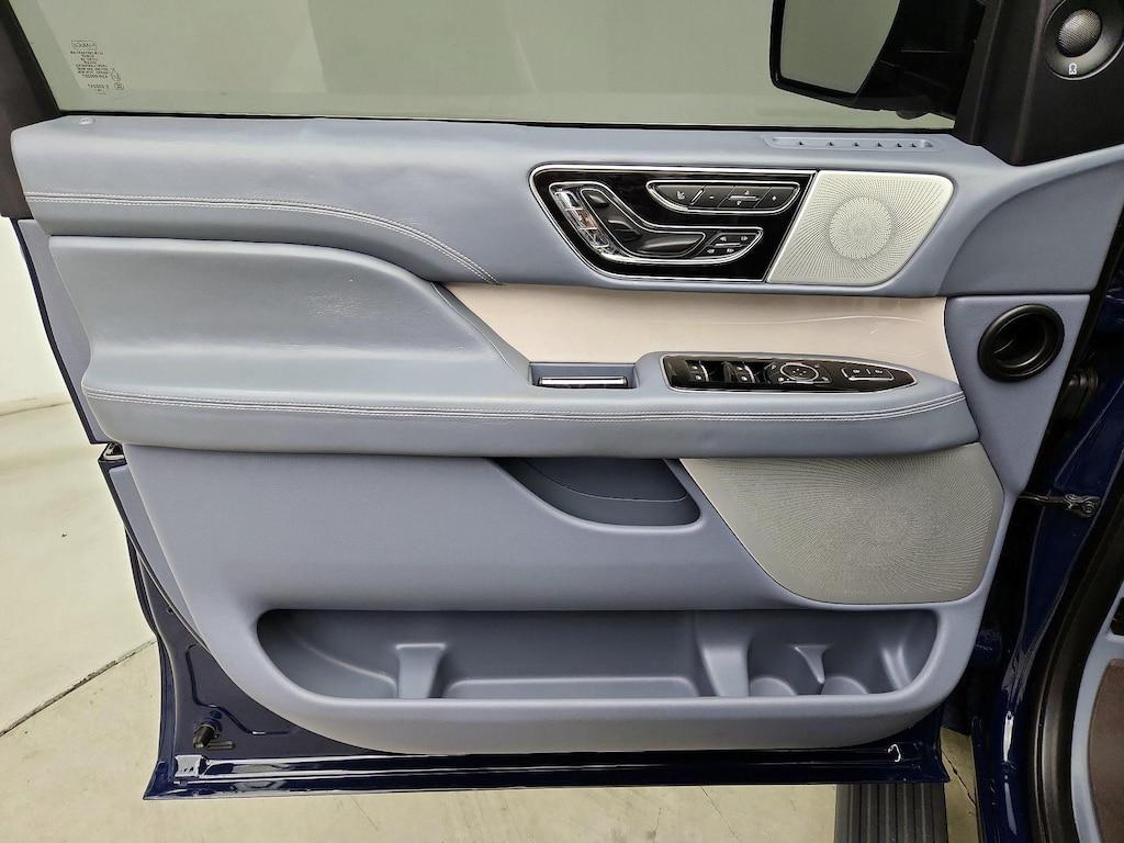 used 2019 Lincoln Navigator car, priced at $43,998