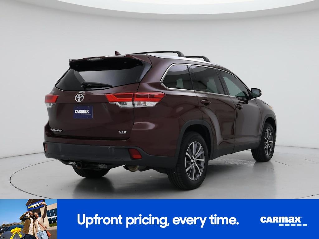 used 2019 Toyota Highlander car, priced at $26,998