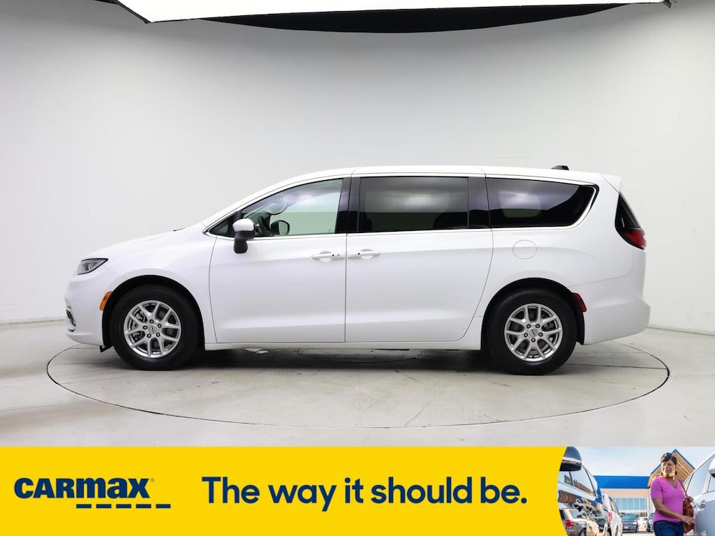 used 2023 Chrysler Pacifica car, priced at $29,998