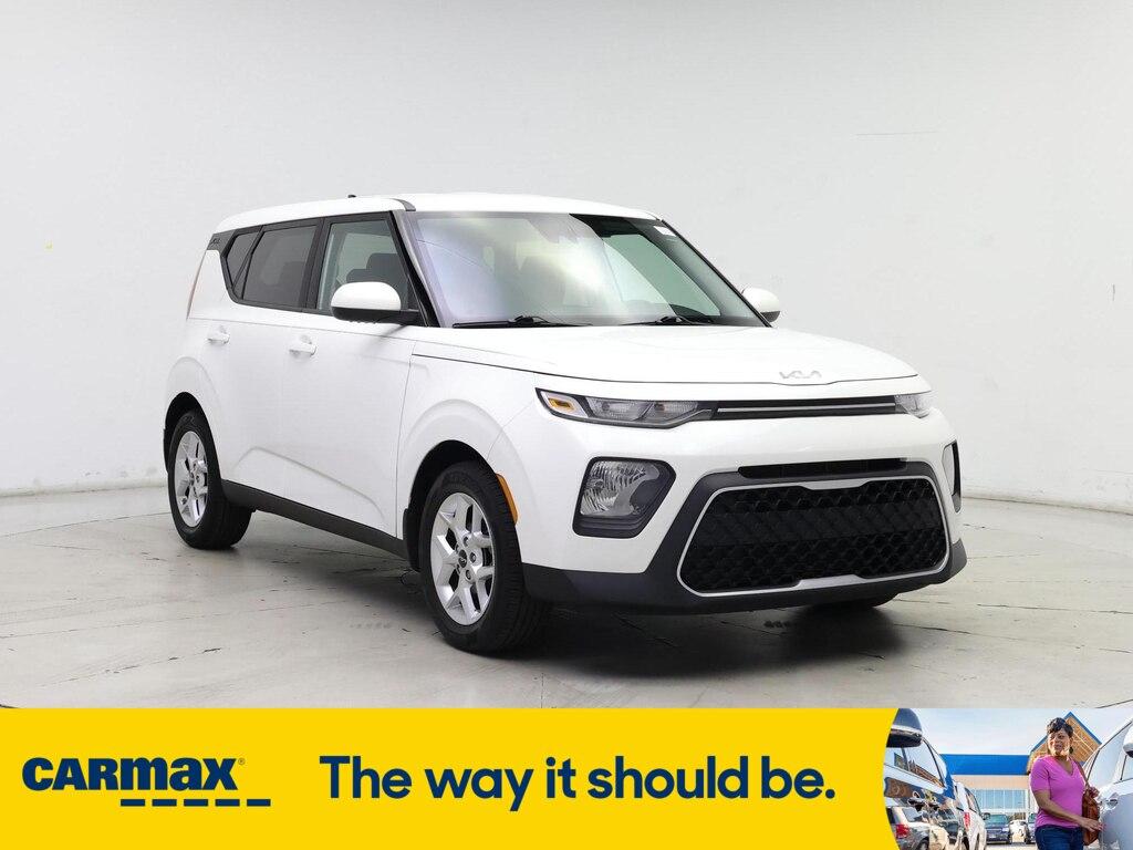 used 2022 Kia Soul car, priced at $17,998