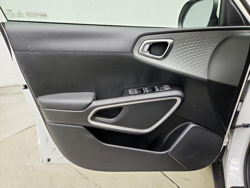 used 2022 Kia Soul car, priced at $17,998