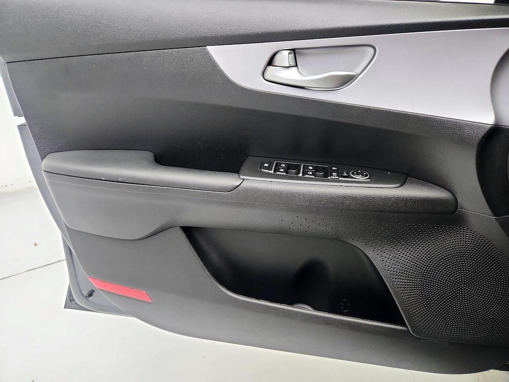 used 2024 Kia Forte car, priced at $18,998