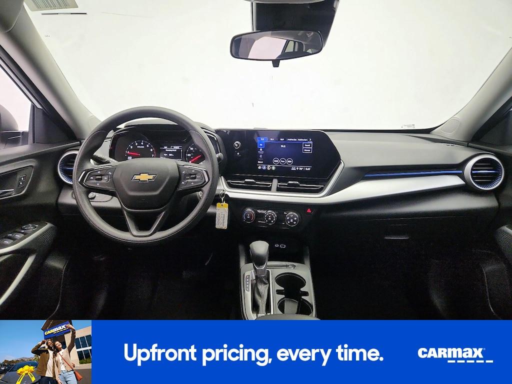 used 2025 Chevrolet Trax car, priced at $23,998