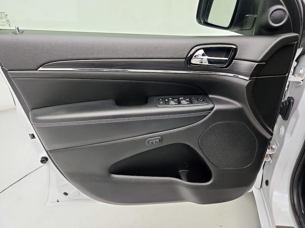 used 2021 Jeep Grand Cherokee car, priced at $25,998