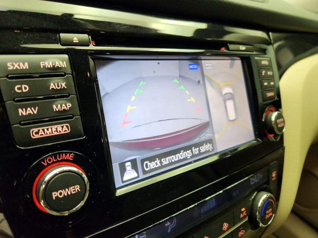 used 2014 Nissan Rogue car, priced at $12,998