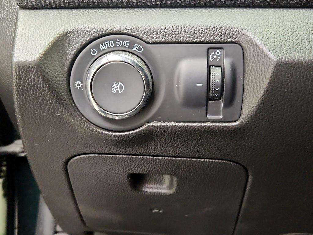 used 2014 Chevrolet Cruze car, priced at $12,998