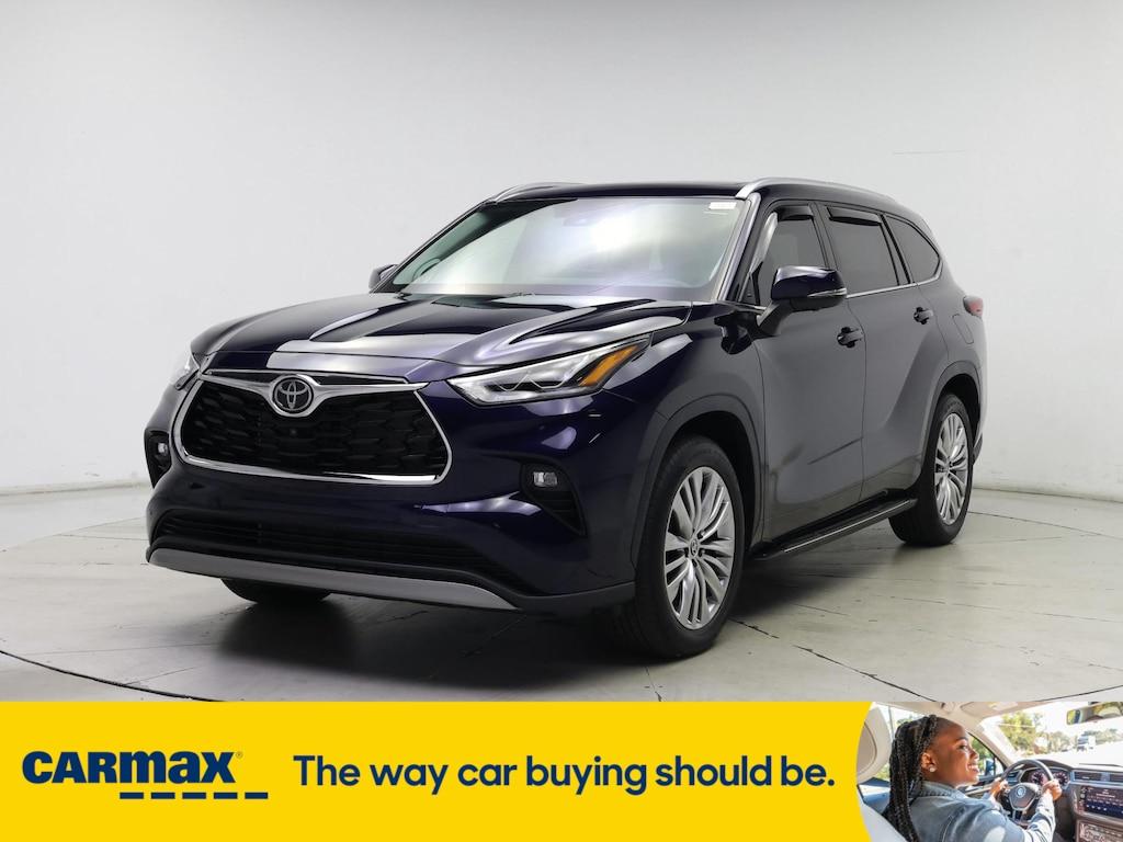used 2023 Toyota Highlander car, priced at $48,998