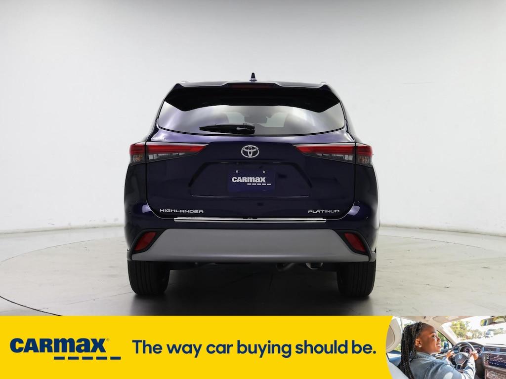 used 2023 Toyota Highlander car, priced at $48,998