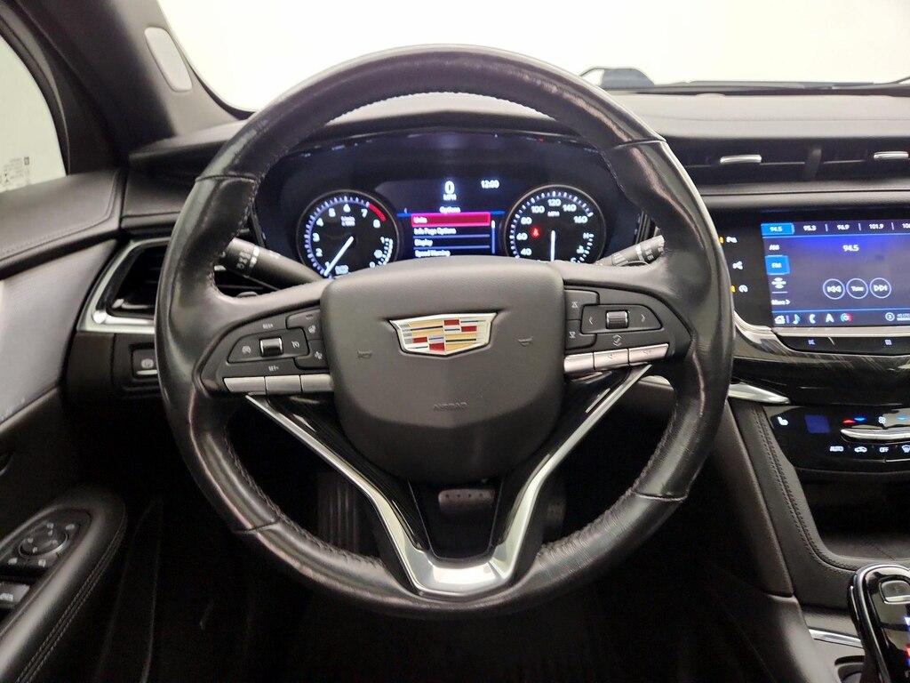 used 2020 Cadillac XT6 car, priced at $28,998