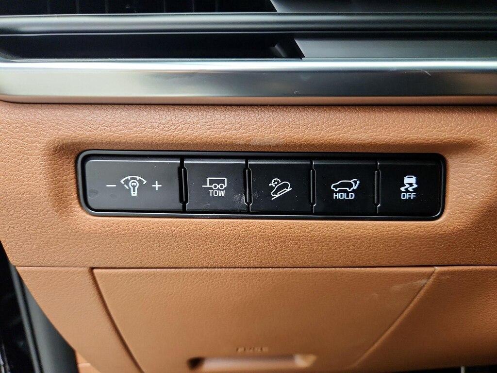 used 2024 Kia Telluride car, priced at $49,998