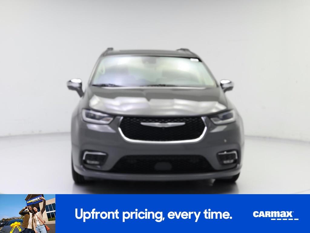 used 2022 Chrysler Pacifica car, priced at $24,998