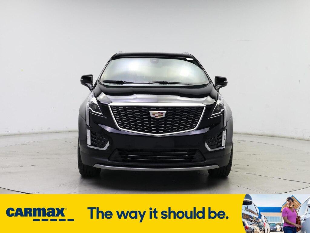 used 2024 Cadillac XT5 car, priced at $44,998