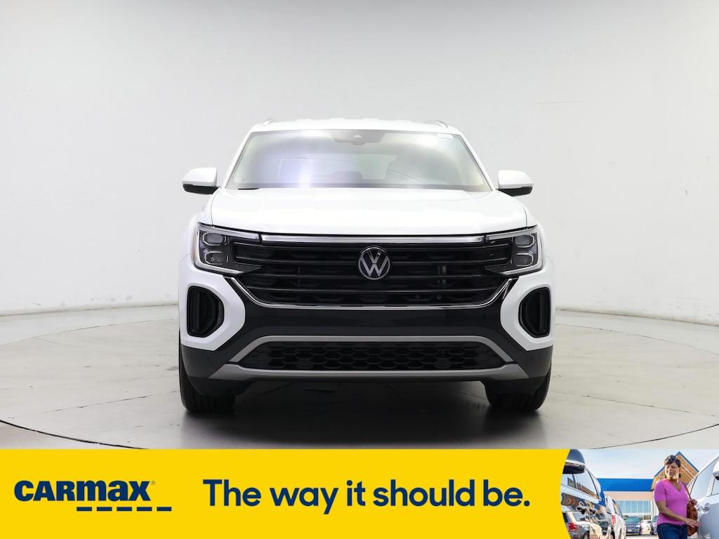 used 2024 Volkswagen Atlas Cross Sport car, priced at $32,998