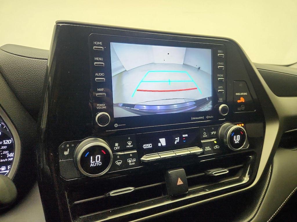 used 2021 Toyota Highlander car, priced at $30,998