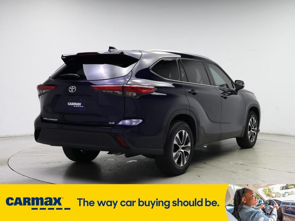 used 2021 Toyota Highlander car, priced at $30,998