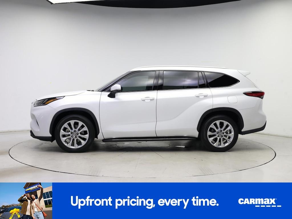 used 2023 Toyota Highlander car, priced at $38,998