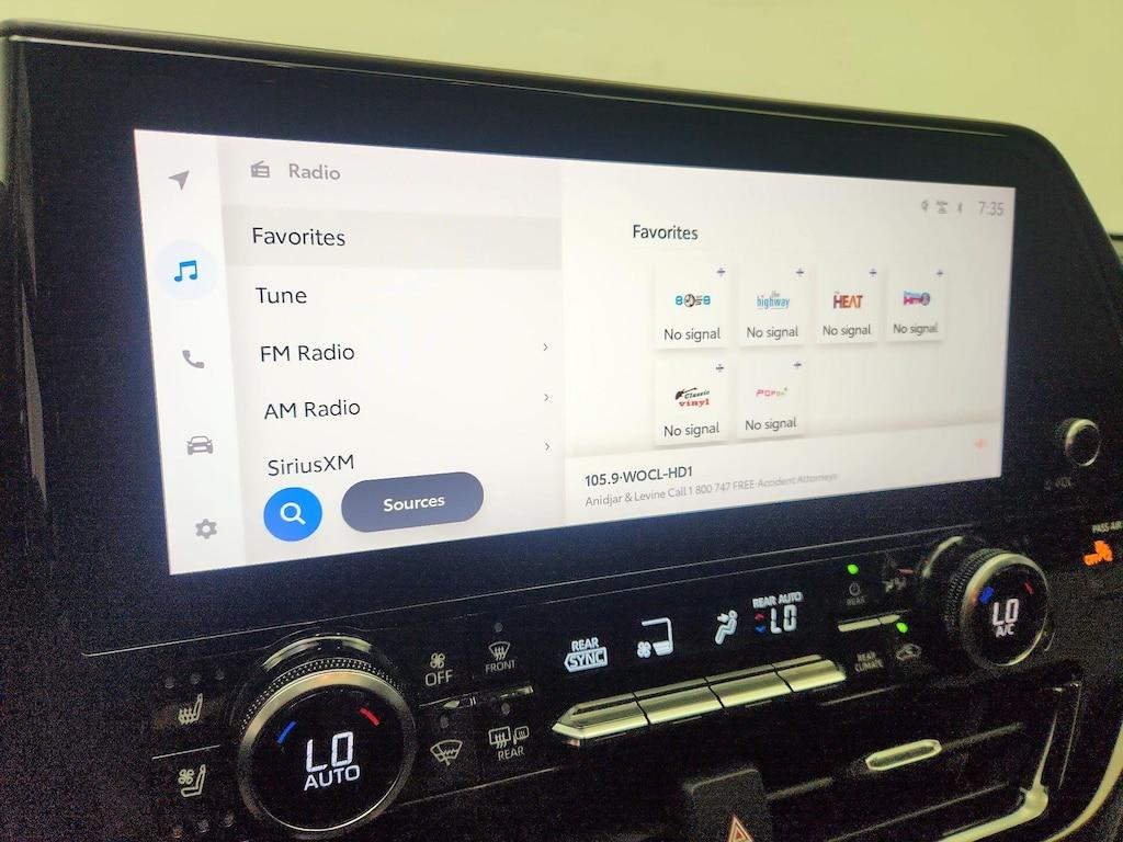 used 2023 Toyota Highlander car, priced at $38,998