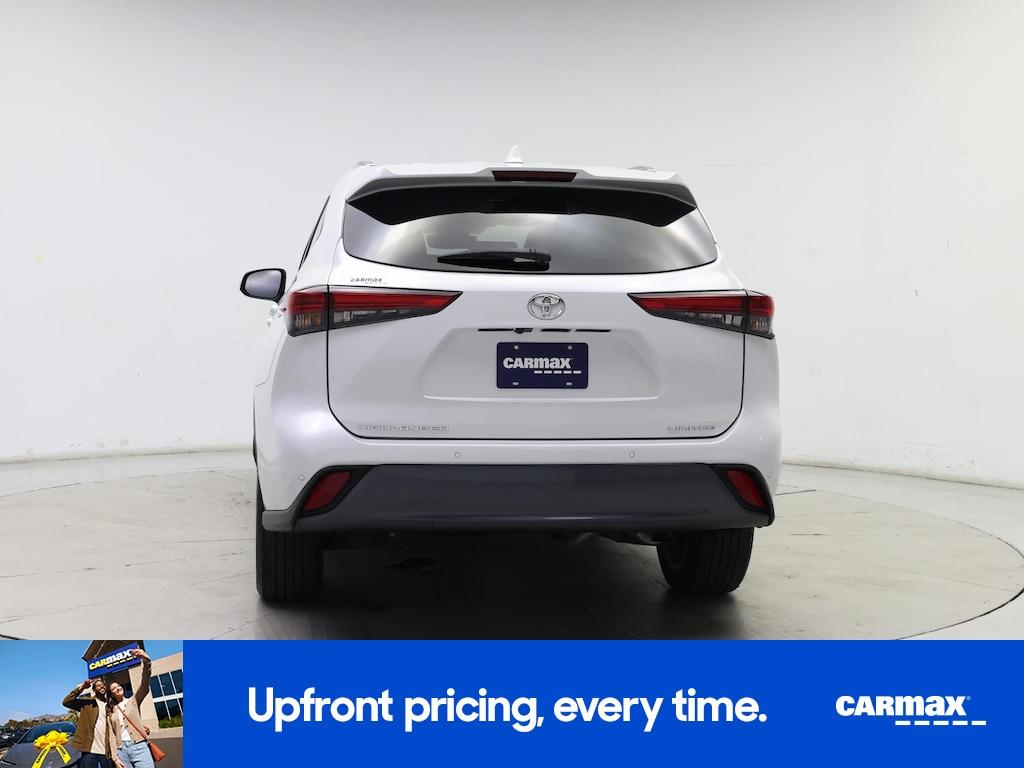 used 2023 Toyota Highlander car, priced at $38,998