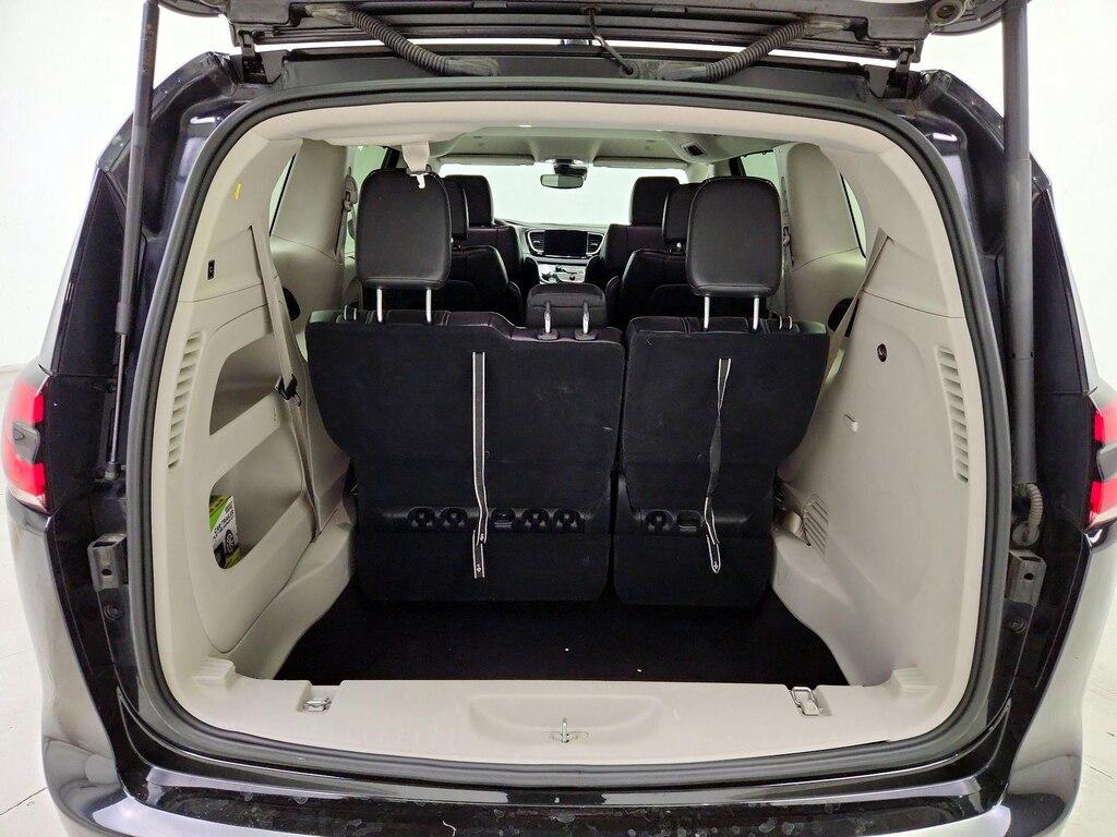 used 2023 Chrysler Pacifica car, priced at $26,998
