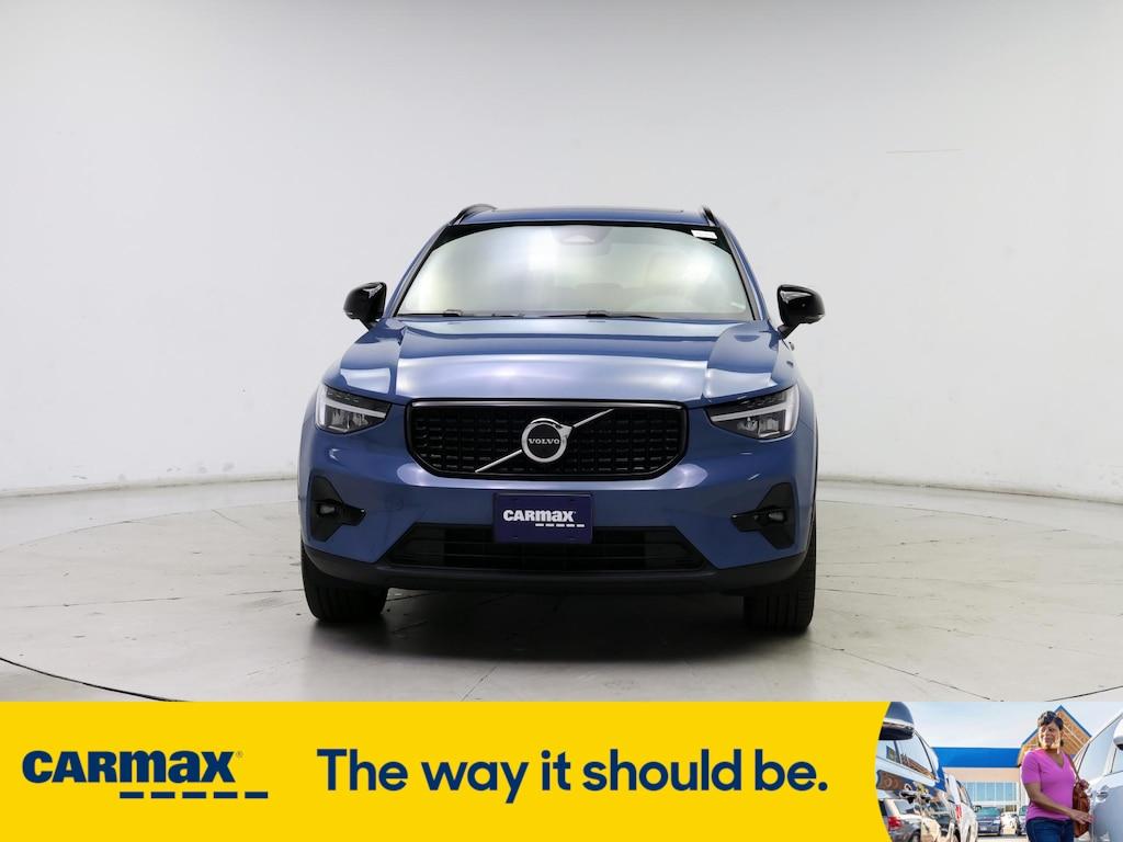 used 2023 Volvo XC40 car, priced at $33,998