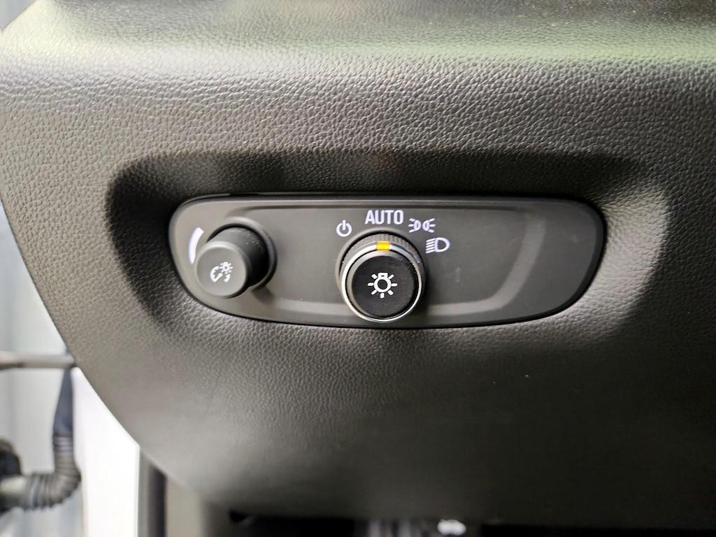 used 2023 Chevrolet Traverse car, priced at $36,998