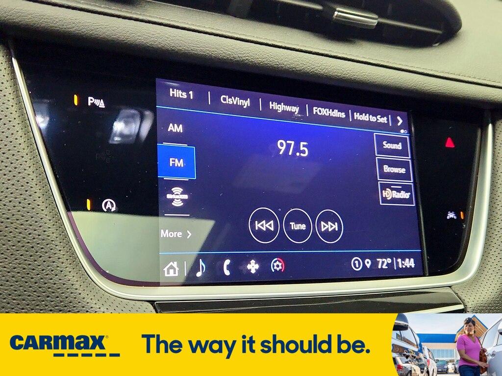 used 2023 Cadillac XT6 car, priced at $36,998