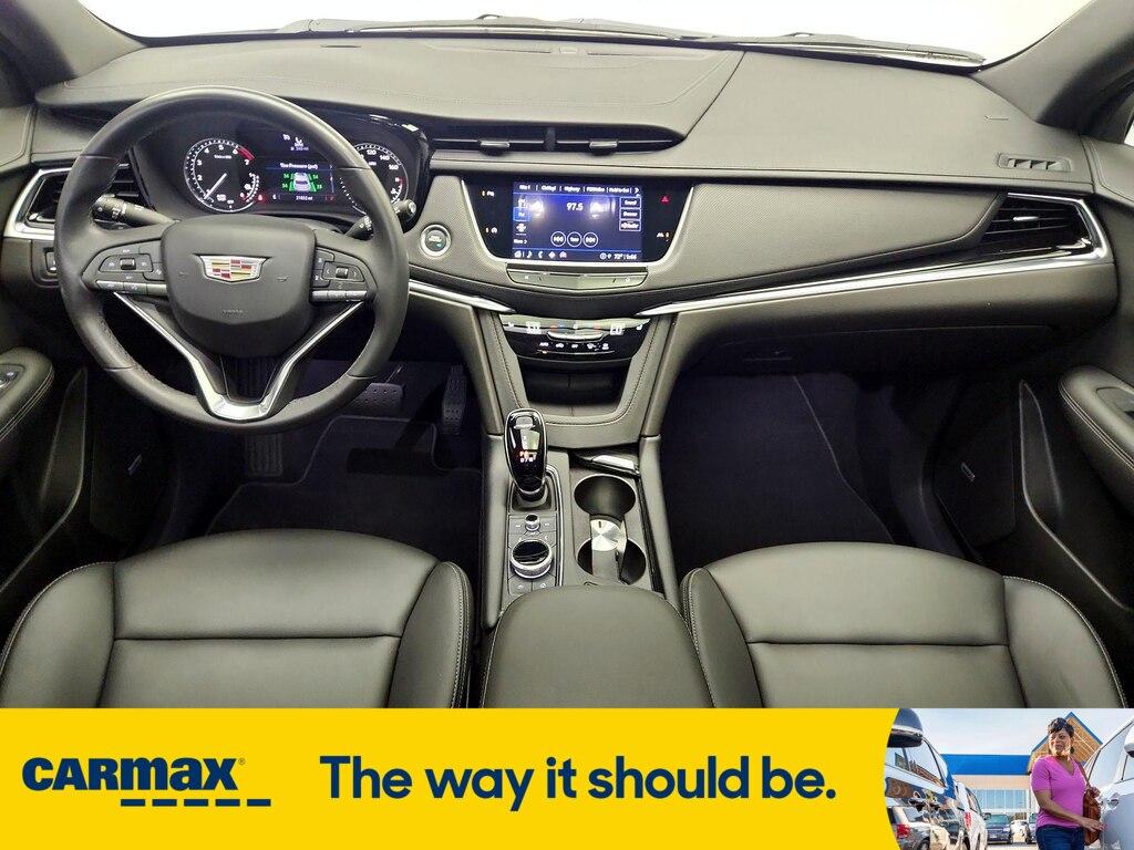used 2023 Cadillac XT6 car, priced at $36,998