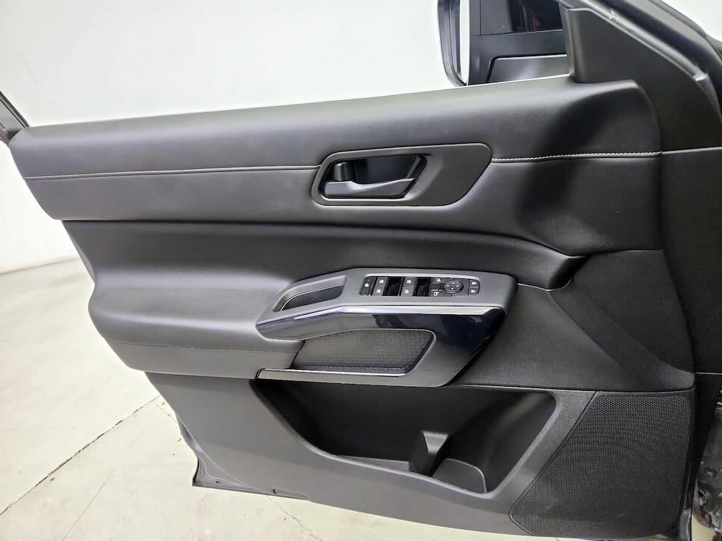 used 2024 Nissan Pathfinder car, priced at $28,998