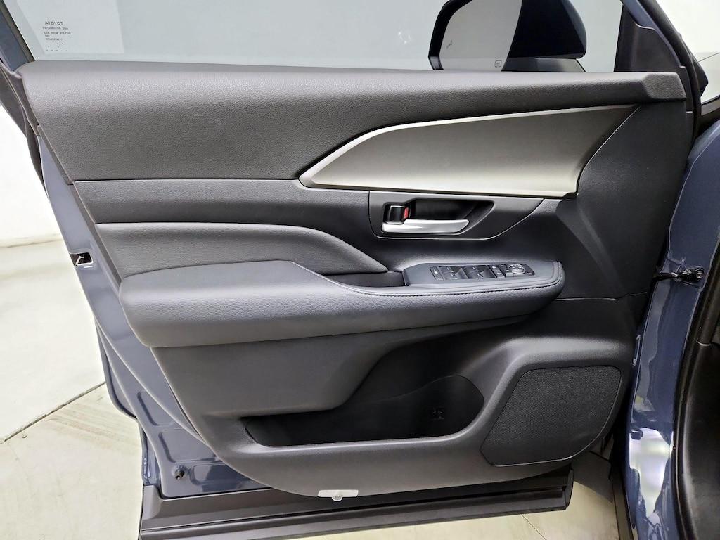used 2024 Toyota Grand Highlander car, priced at $45,998