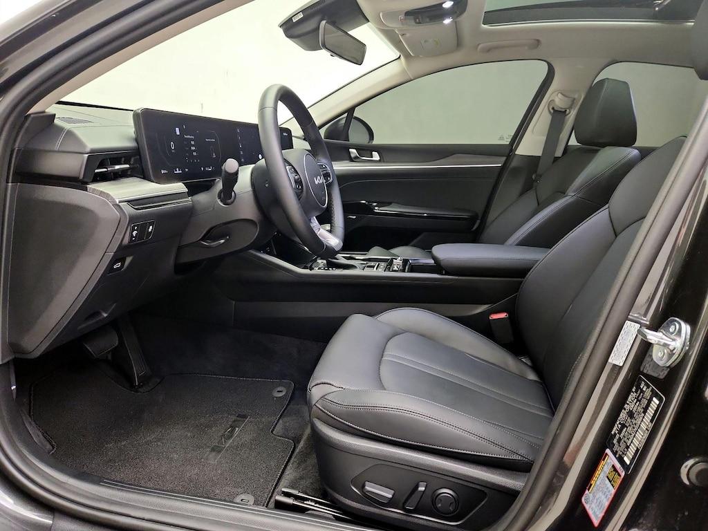 used 2025 Kia K5 car, priced at $31,998