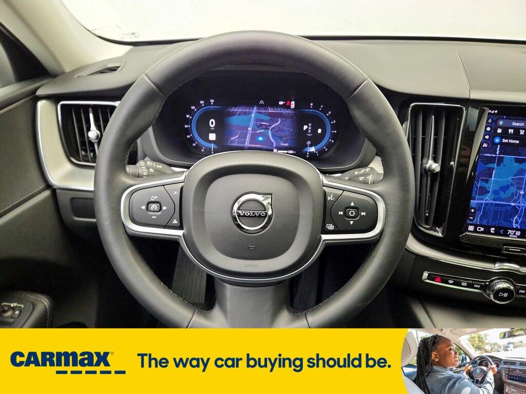 used 2023 Volvo XC60 car, priced at $32,998