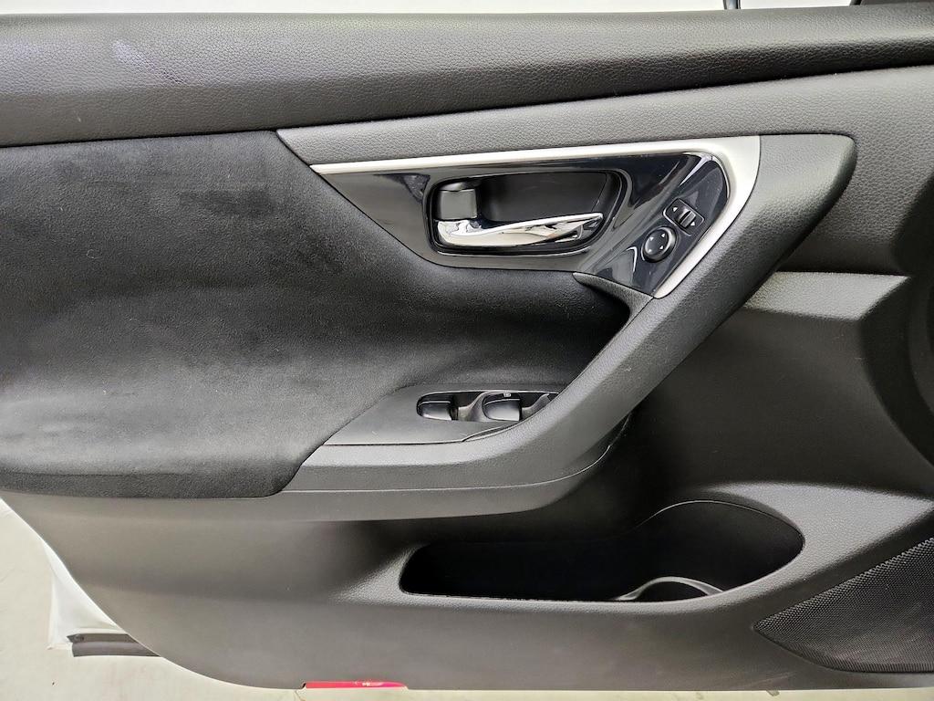 used 2014 Nissan Altima car, priced at $12,599