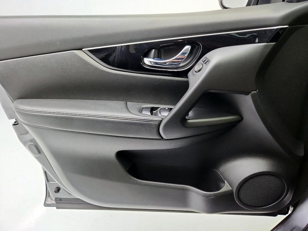 used 2017 Nissan Rogue Sport car, priced at $14,599