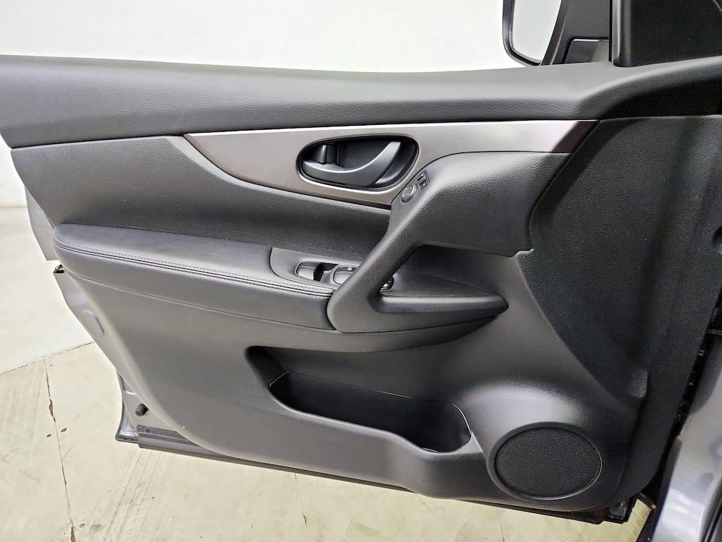 used 2019 Nissan Rogue Sport car, priced at $17,998