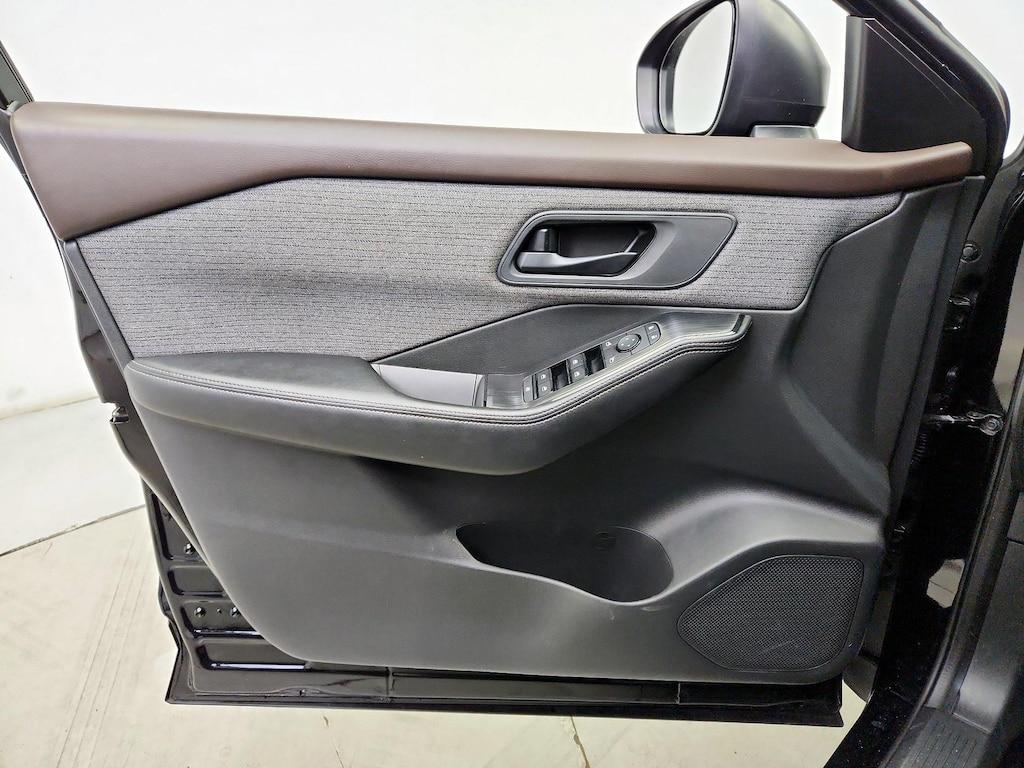 used 2021 Nissan Rogue car, priced at $20,998