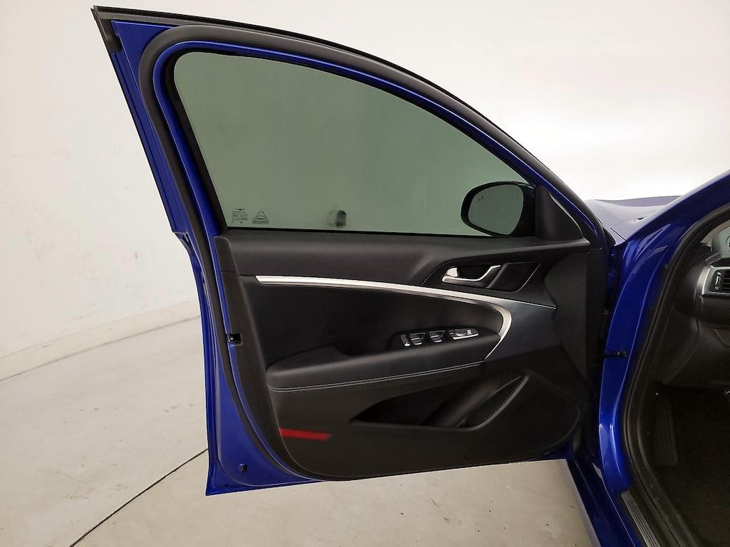 used 2021 Genesis G70 car, priced at $24,998