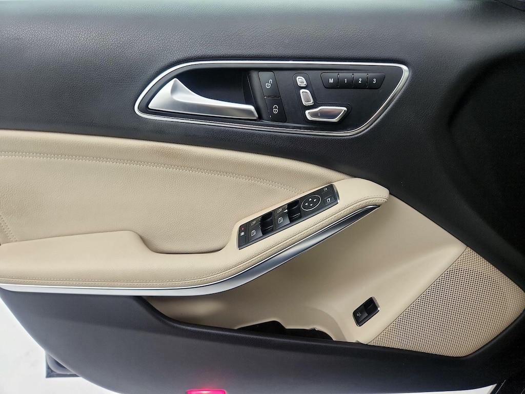 used 2018 Mercedes-Benz GLA 250 car, priced at $17,998