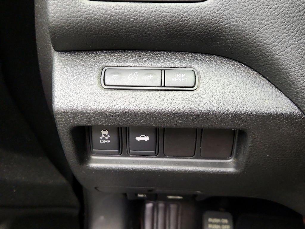 used 2015 Nissan Altima car, priced at $12,998