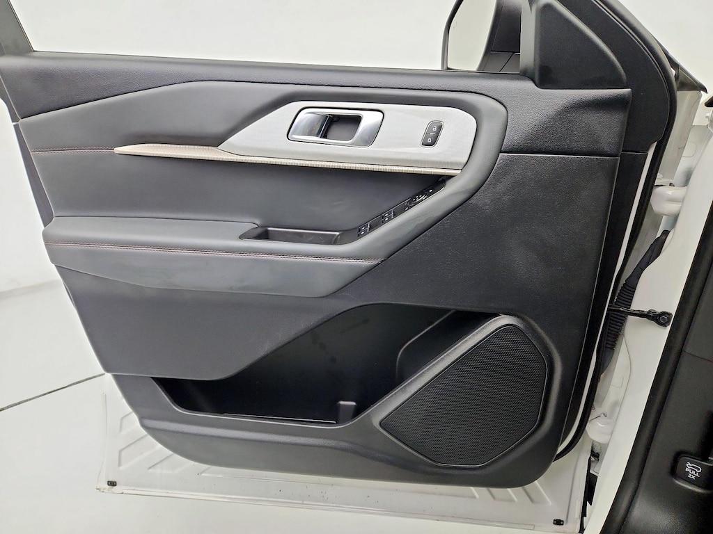 used 2025 Ford Explorer car, priced at $34,998