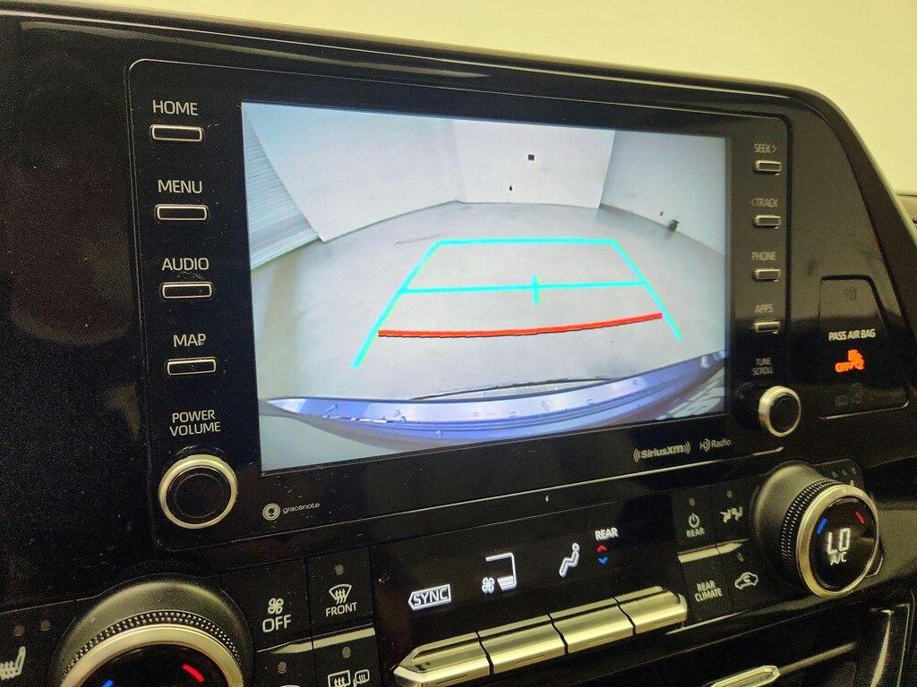 used 2021 Toyota Highlander car, priced at $34,998