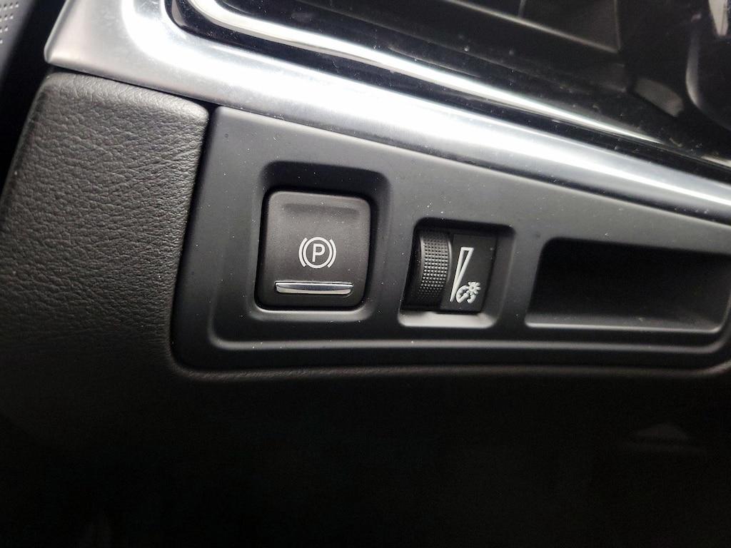 used 2023 Cadillac XT6 car, priced at $35,998