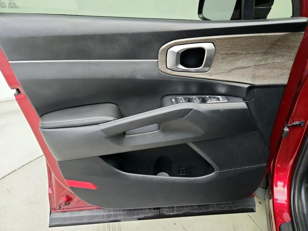 used 2022 Kia Sorento car, priced at $26,998