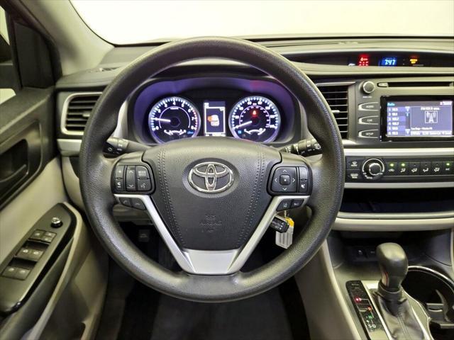 used 2019 Toyota Highlander car, priced at $24,998