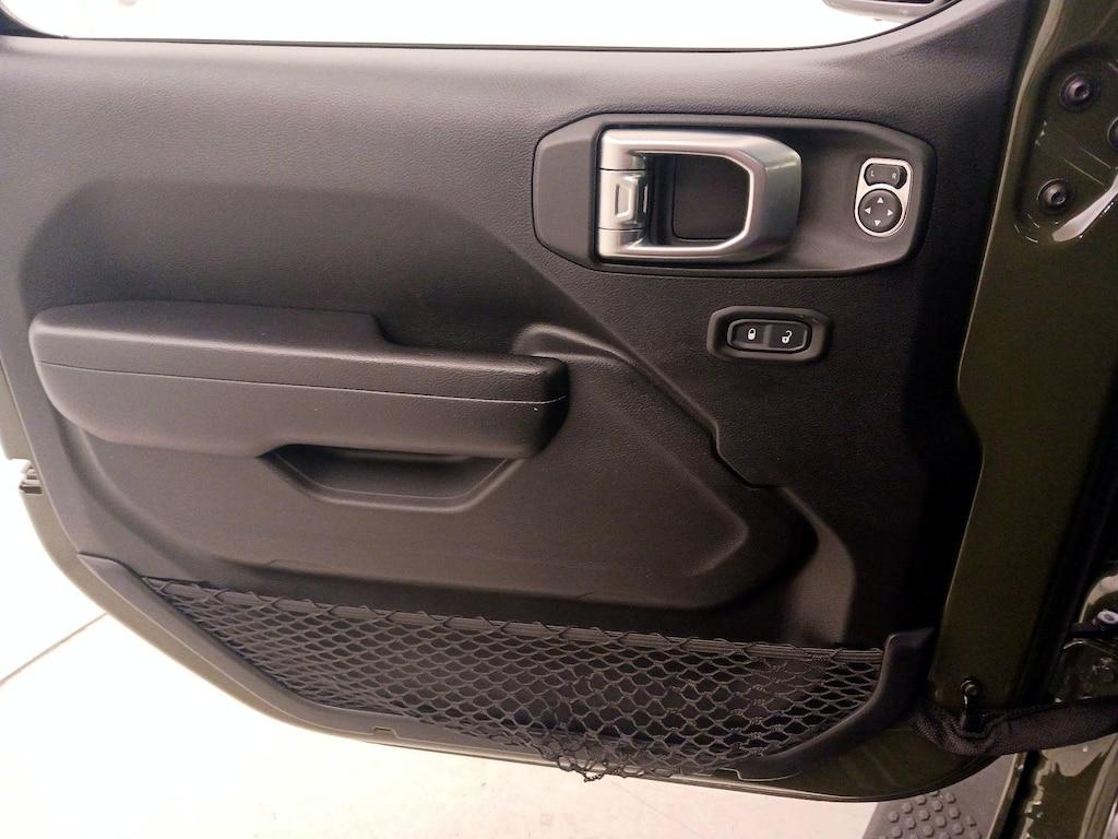 used 2021 Jeep Wrangler car, priced at $27,998