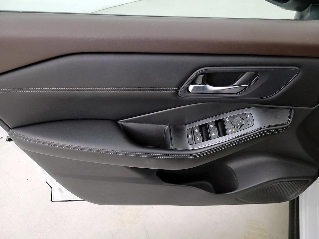 used 2023 Nissan Rogue car, priced at $23,998