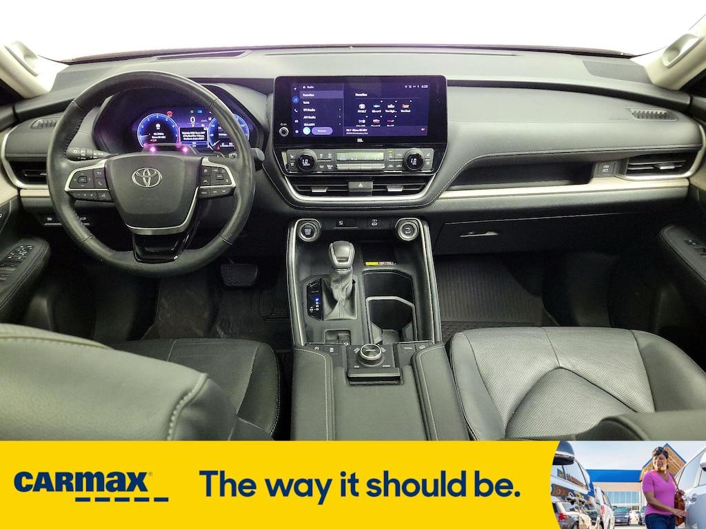 used 2024 Toyota Grand Highlander car, priced at $51,998