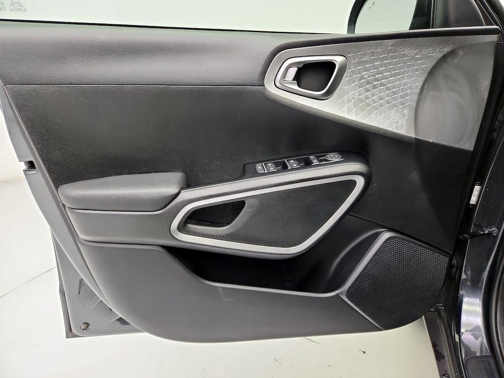 used 2024 Kia Soul car, priced at $17,998